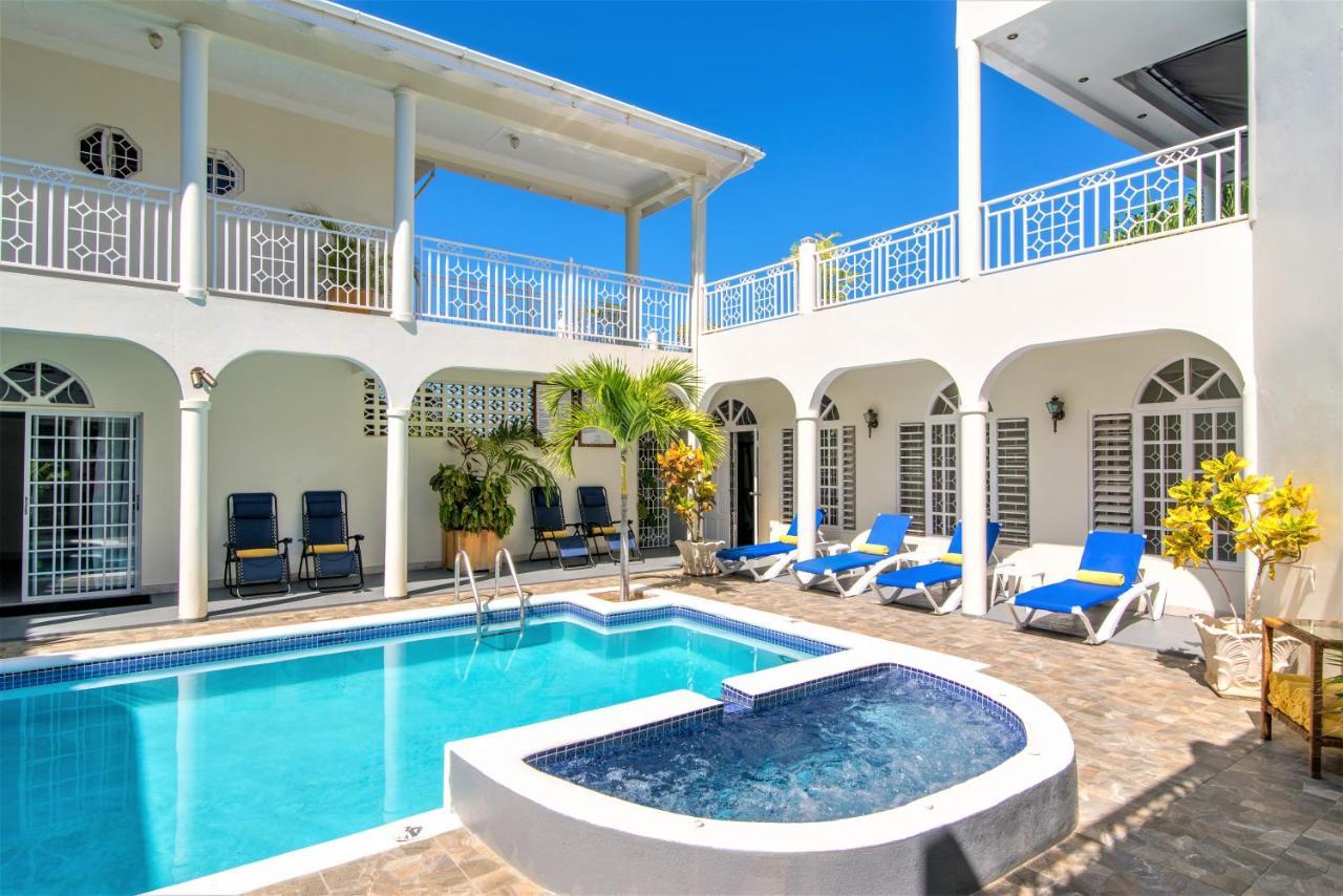 Mais Oui Tennis&Spa Villa Discovery Bay Extérieur photo